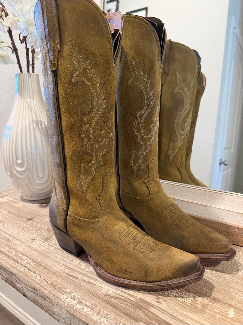 Freebird Olive Suede Woodland Boots - Picture 5 of 9